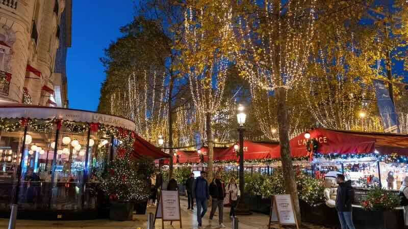 Preparing for the Christmas Fair